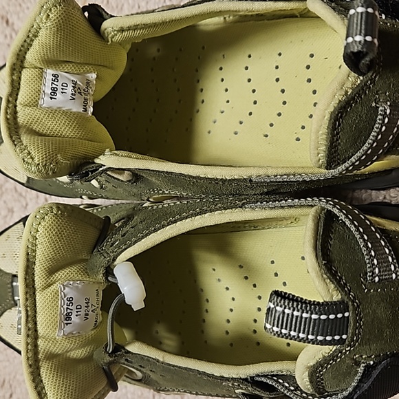 Lands' End - Olive Green - Trek Sneaker Sandal - 11 wide - brand new - slip in - Picture 6 of 6